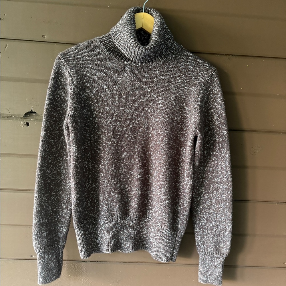 ROOTS Marled Turtleneck Sweater
Size: L/G - Picture 1 of 8